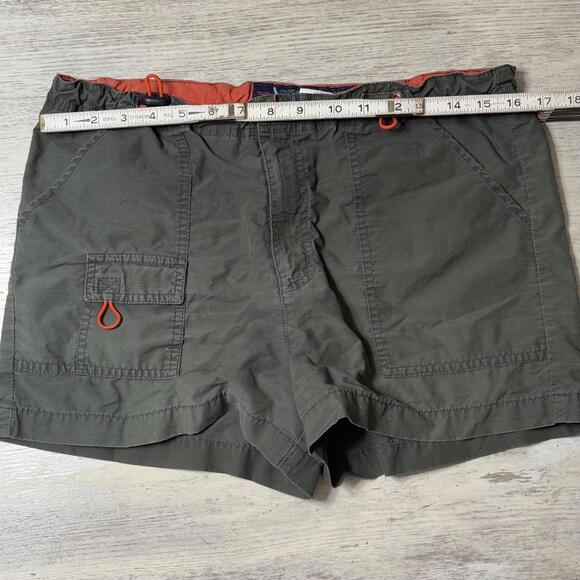 Vintage Y2K Women’s Army Green Utility Cargo Shorts Size Medium - Picture 6 of 9